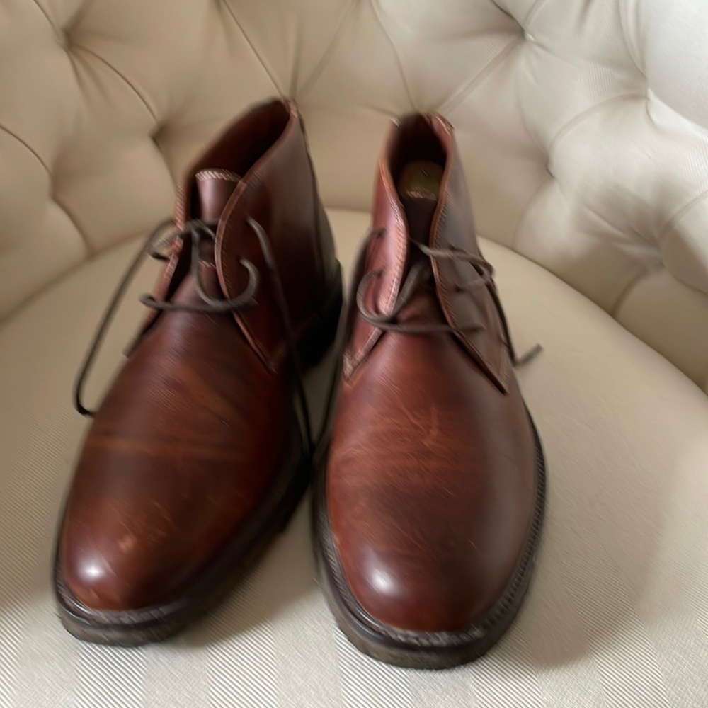 Johnston & Murphy chukka boots